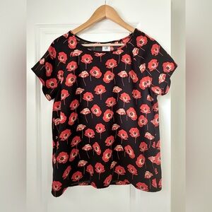 CAbi Flanders Red Poppy Print Floral Blouse Short Sleeve Back Faux Wrap S